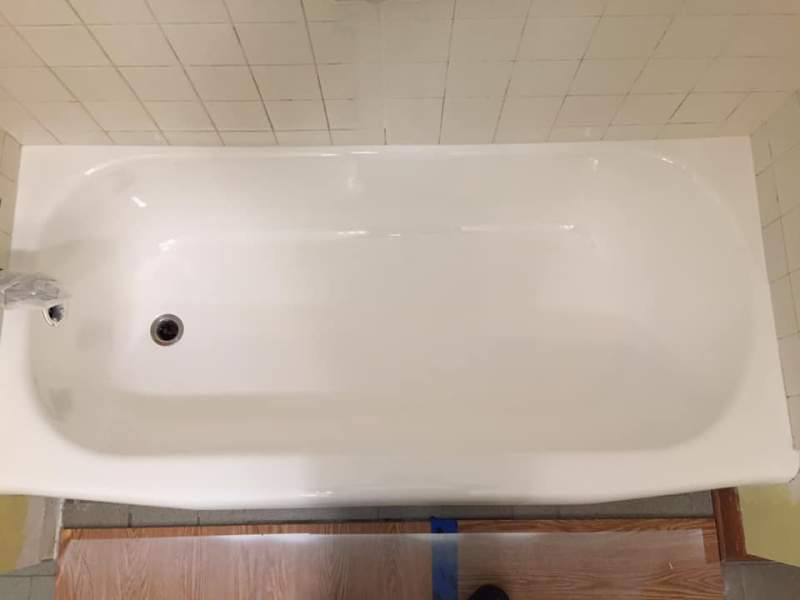 Bathtub Refinishing - After